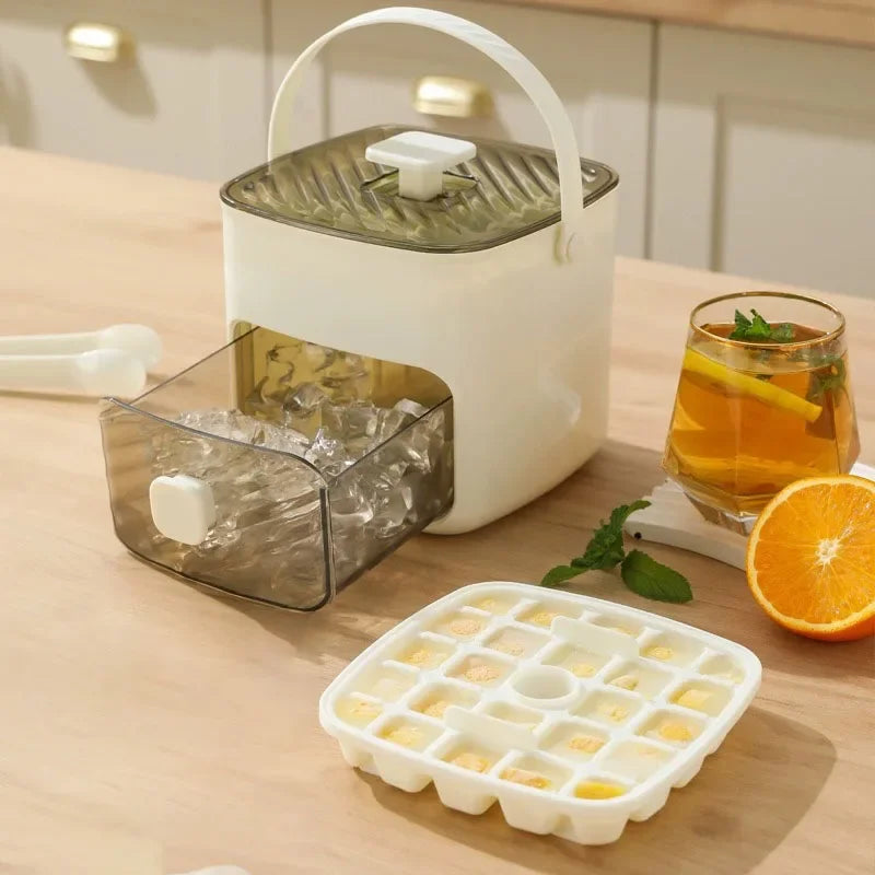 48-Cube EasyPress Ice Box